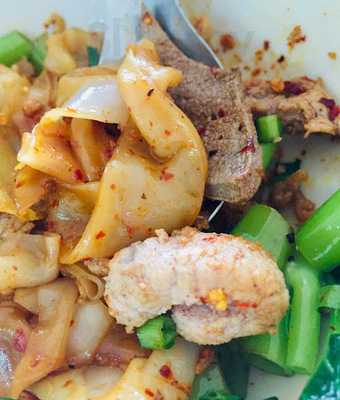 ก๋วยเตี๋ยวเรืออยุธยาโชคชัย 4