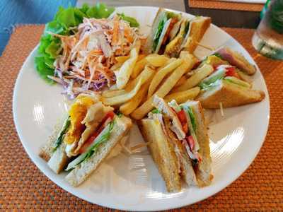 Thyme Thai Bistro And Martini Bar