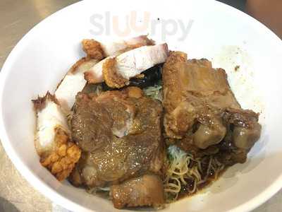 ร้านอาหาร คุณย่า