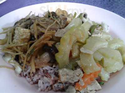 ร้านอาหารเจ นำเฮง