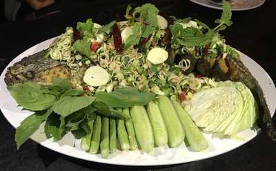 ครัวริมนที