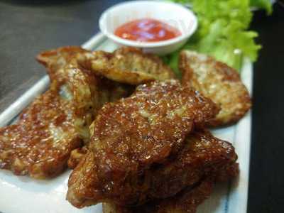 ร้านอาหารเวียดนาม แหนมเนือง