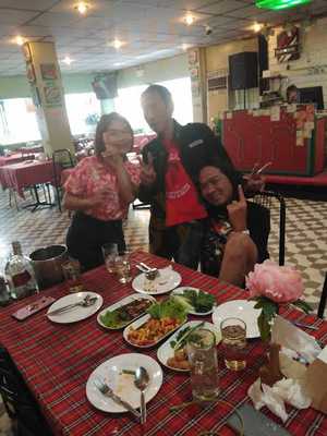 ร้านอาหาร โบกี้