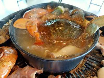 กินเล่น ชาบู ปิ้งย่างทะเลเผา