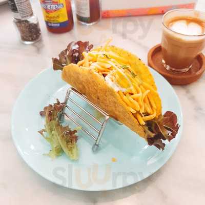 เกิดคาเฟ่ห์