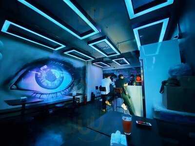 สองบวกสี่