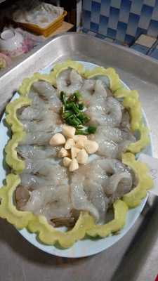 ภัตตาคาร สุรัชต์