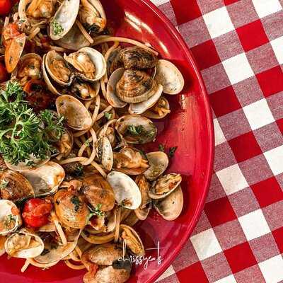 ดา โมเรโน่ แอท ทาวน์