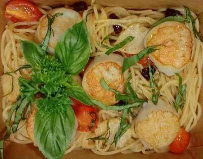 ฟู้ดดีฮับ คิทเช่นส์