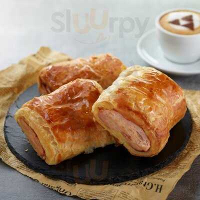 Mocha & Muffins Riverside