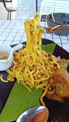 ลำดี คุณลำดวน