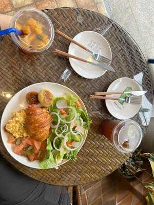 Papauno Viennoiserie & Bistro