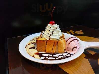 Le Café De Paris﻿