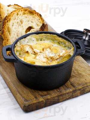 Victoria By Cocotte Central World