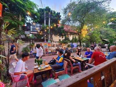 Sopa Restaurant And Bar