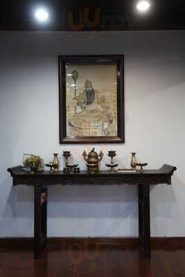 Photohostel & Photocafe