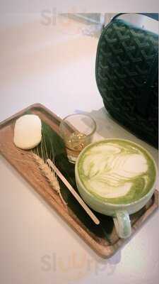 Maa Laa Cafe & Studio