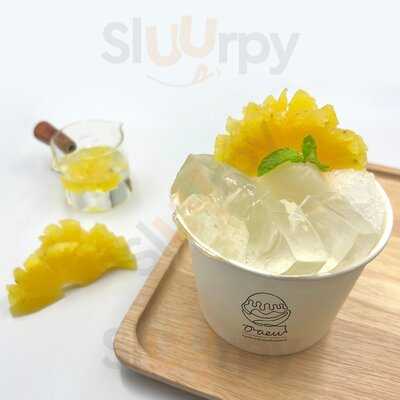 Oaew Shaved Ice