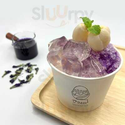 Oaew Shaved Ice