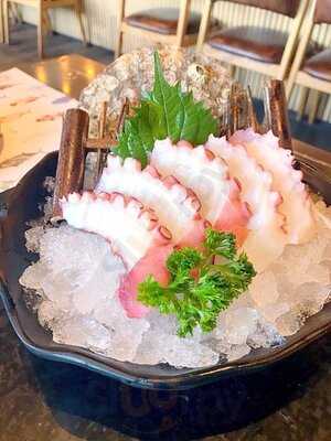 Maguro Central World