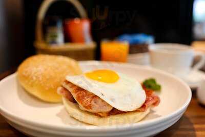 Copper Spoon Café & Restaurant