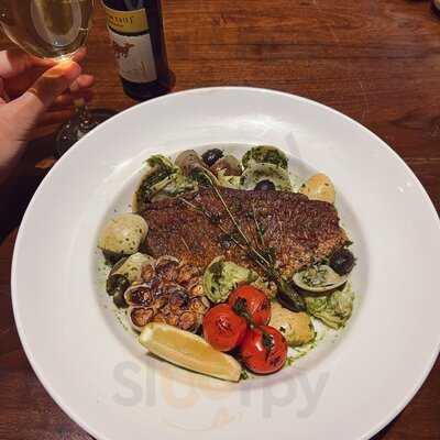 Hungry Brown Eat And Coffee Roasters