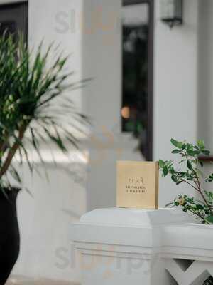 Kati Local And Creative Cafe