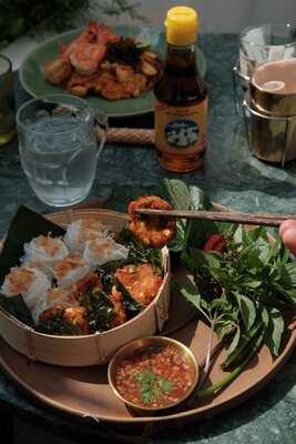 Kati Local And Creative Cafe