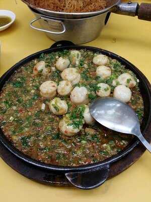 Yifu Lane Bird's Nest