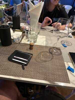 La Piccola Cafe & Restaurant