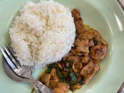 ตุ้มอร่อย คาเฟ่