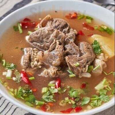 ไก่ย่างบังฟารุก