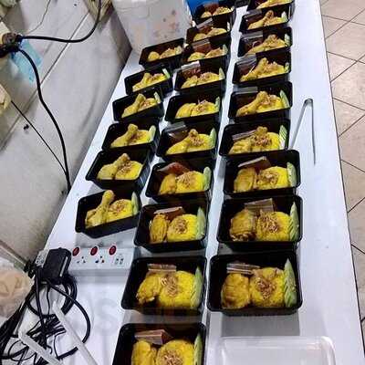 ไก่ย่างบังฟารุก