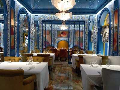 Isola By Signor Sassi