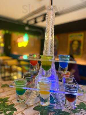 Marley's Bar & Café