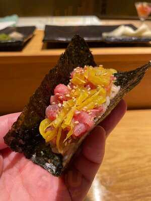 ซูชิ ชิจิ