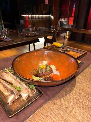 ลาวา เอเชี่ยน ไฟร์ กริล