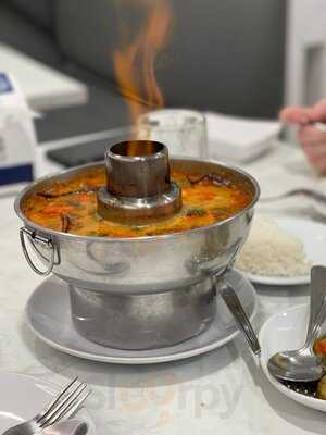 Laem Charoen Seafood