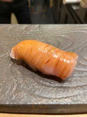 ซูชิด้านบนหนึ่ง Wada