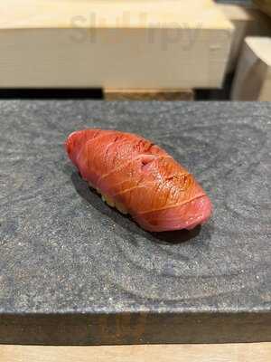 ซูชิด้านบนหนึ่ง Wada