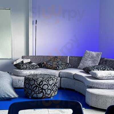 Watcharapirom Cannabis Bar