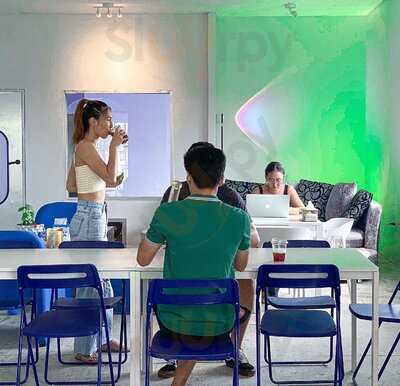 Watcharapirom Cannabis Bar