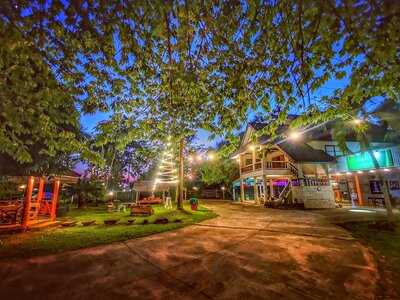 ลานเบียร์ สโมคเฮ้าส์