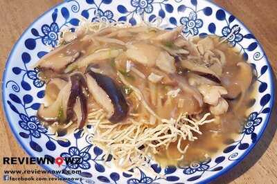 ร้าน ก๋วยเตี๋ยวรถน้ำไหล บะหมี่เกี๊ยวเทวดา