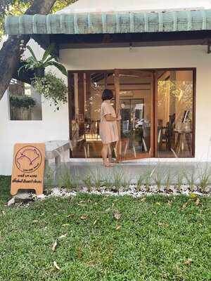 200pigs Power Noodle Cafe