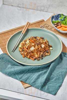 Silk Root - Wok | Wraps | Burgers