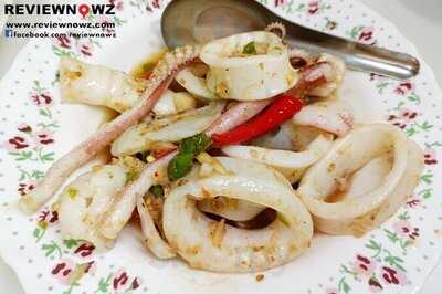 แอน ท่าดินแดง