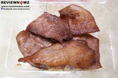 Gu Wah Chai หมูทอดกับข้าว