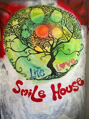 Smile House Cafe