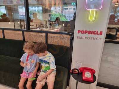 ซิป แอนด์ โค